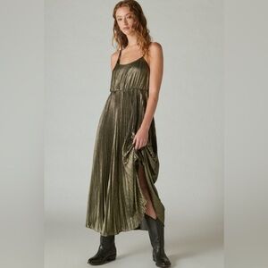 ***NWT*** LUCKY BRAND Pleated Party Midi‎ Dress